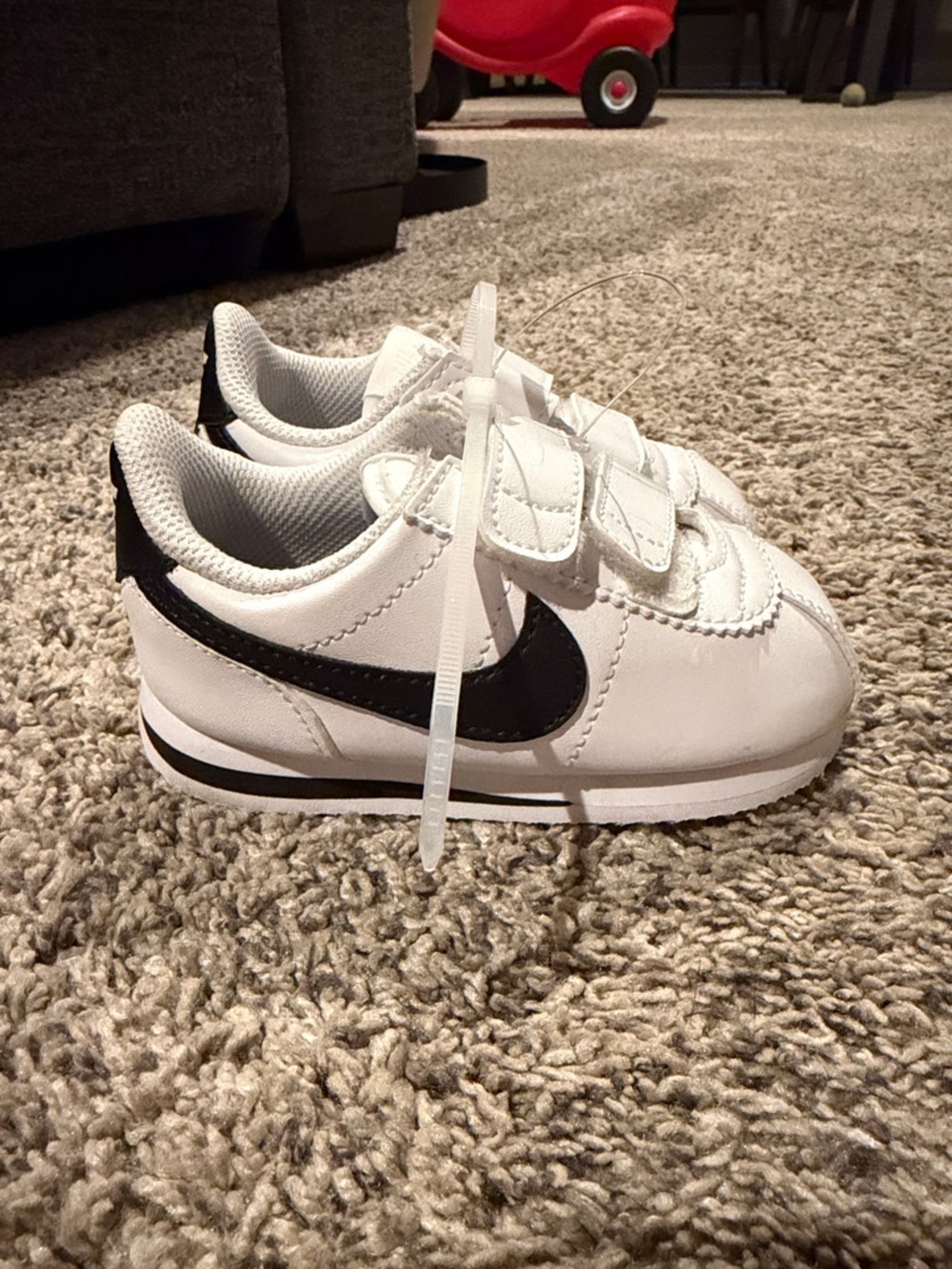 Nike Cortez Baby Sneakers Size 6M White/Black Velcro Shoes NEW